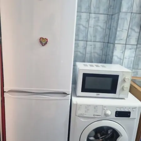 Myo's Place * בוקרשט